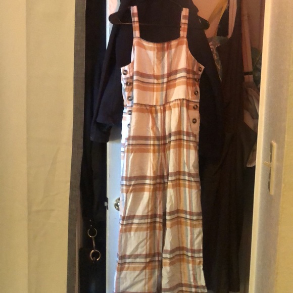 Jumper - Picture 2 of 6